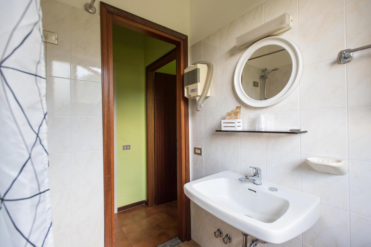 Albergo La Genzianella Miasino Εξωτερικό φωτογραφία
